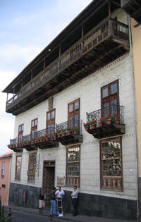Foto de la fachada exterior de la casa de los Balcones o tambin conocida como casa de Fonseca